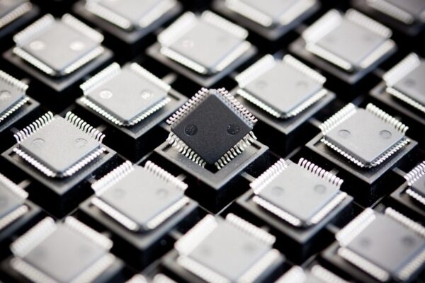 СМИ: Samsung может в течение нескольких недель запустить производство чипов с 3-нм технологическим процессом СМИ: Samsung может в течение нескольких недель запустить производство чипов с 3-нм технологическим процессом