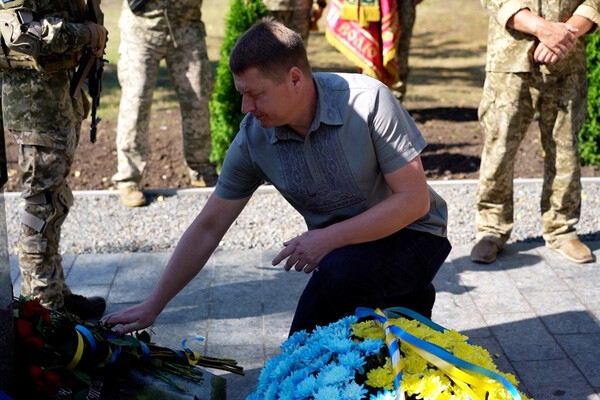 В зенитно-ракетной Одесской бригаде открыли мемориал памяти погибших сослуживцев