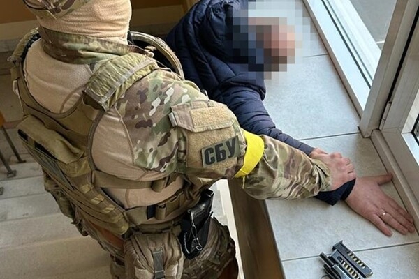 За $35 тысяч хотел "отмазать" подчиненного от тюрьмы: СБУ задержала заместителя главы Одесской ОВА
