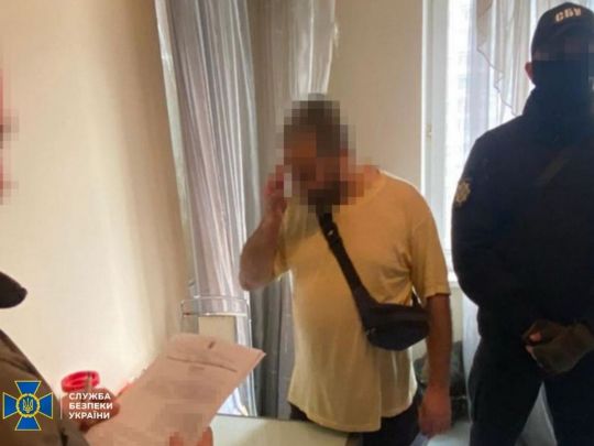 Дискредитував військових: до блогера-провокатора прийшла СБУ (фото)
