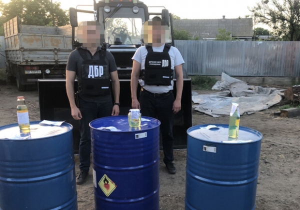 В Одесской области военный продал дизельное топливо своего подразделения