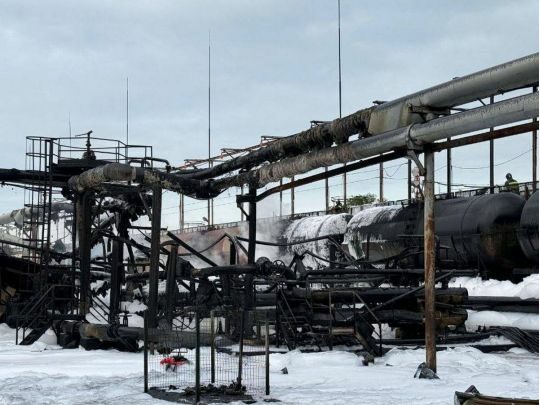 Вночі ЗСУ вразили нафтобазу в Краснодарському краї росії (фото, відео)