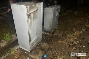 В Одессе двое парней и 15-летняя девочка по заказу ФСБ поджигали релейные шкафы: им грозит пожизненное