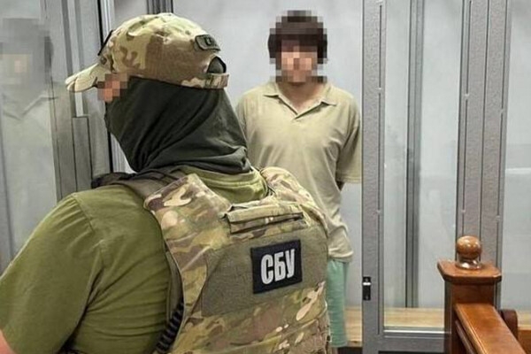 В Одессе двое парней и 15-летняя девочка по заказу ФСБ поджигали релейные шкафы: им грозит пожизненное