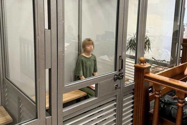 В Одессе двое парней и 15-летняя девочка по заказу ФСБ поджигали релейные шкафы: им грозит пожизненное