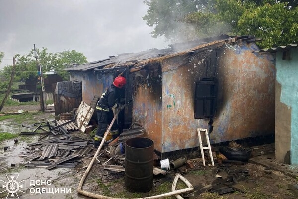 Смертельный пожар в Одесской области: погибли двое детей (обновлено)