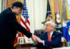 «На самом деле он не уходит»: Трамп об уходе Маска