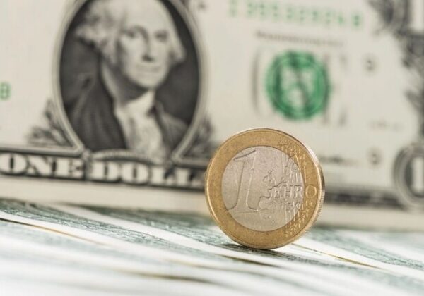 Курс валют в Украине 17 июля 2025: сколько стоит доллар и евро