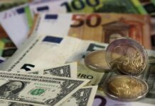Курс валют в Украине 11 сентября 2025: сколько стоит доллар и евро