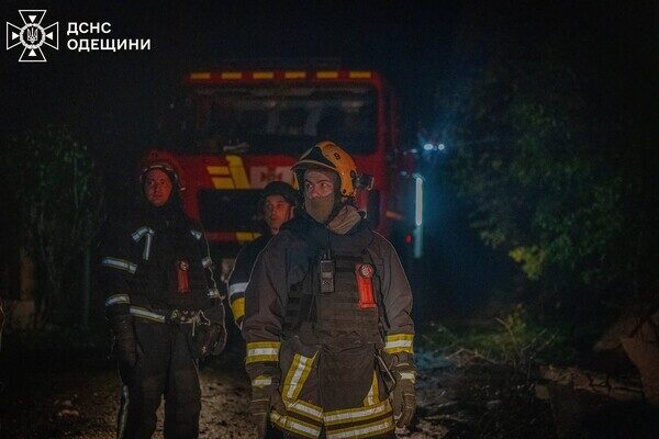 Массированная атака на Одессу и Одесчину: есть повреждения энергообъектов, пострадала женщина Массированная атака на Одессу и Одесчину: есть повреждения энергообъектов, пострадала женщина
