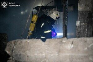 Массированная атака на Одессу и Одесчину: есть повреждения энергообъектов, пострадала женщина Массированная атака на Одессу и Одесчину: есть повреждения энергообъектов, пострадала женщина