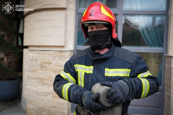 В Приморском районе Одессы взорвался повербанк: чуть не сгорела квартира