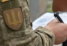 Совершил нападение на защитника Мариуполя: в Одессе будут судить работника ТЦК и СП