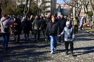 Память будет жить: на Аллее Героев в Одессе появились новые имена