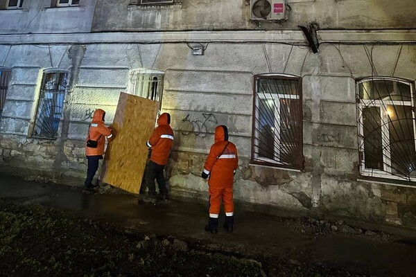 Дроновый удар по дому в Одессе: под завалами обнаружили тело женщины