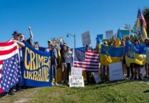 Сотні тисяч українців у США опинилися під загрозою депортації: арештовують навіть з легальними документами