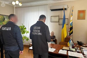 Махинации с государственной землей: в Одесском районе задержали председателя сельского совета