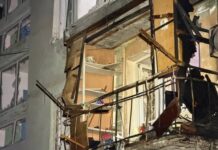 РФ ударила по многоэтажке в Одессе: есть пострадавший