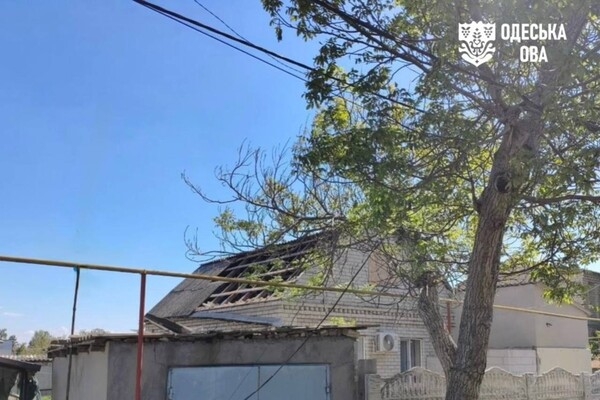 Ряд ударов РФ по Одесчине: пострадали не менее десяти человек (обновлено) Ряд ударов РФ по Одесчине: пострадали не менее десяти человек (обновлено)