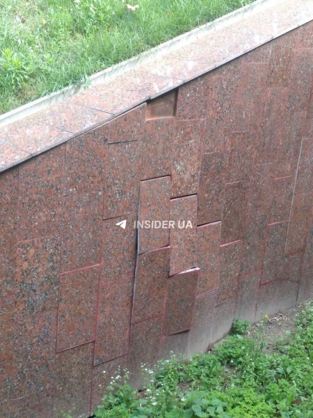 Столичний стадіон імені Лобановського постраждав після нічної атаки росіян: сьогодні там матч у «Динамо» (фото)