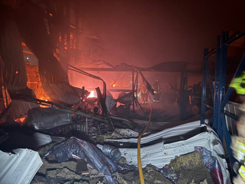 Вночі ППО не&nbsp;вдалося перехопити балістичну ракету росіян та&nbsp;19 дронів: куди припали удари (фото, відео)